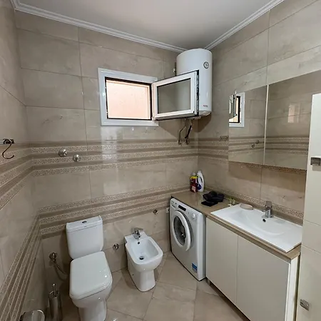 Comfortable Private House Near The Center Of * Korce