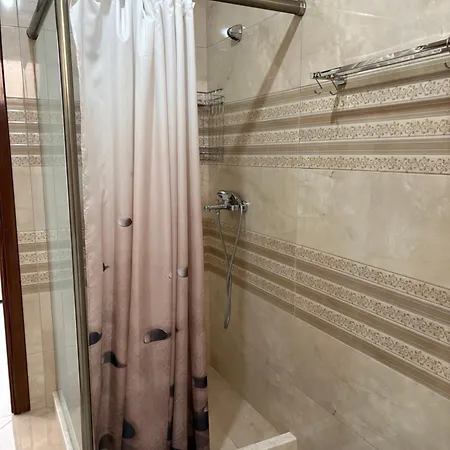 Apartamento Comfortable Private House Near The Center Of Korce